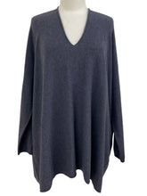 Load image into Gallery viewer, Amazing Women V NECK OVERSIZE SWEATER
