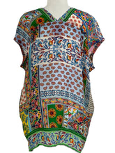 Load image into Gallery viewer, Johnny Was V NECK TUNIC BLOUSE DISKANA
