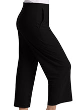 Load image into Gallery viewer, Sympli NU STRAIGHT LEG CROP PANT - ORIGINALLY $176
