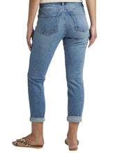 Load image into Gallery viewer, JAG Jeans CARTER GIRLFRIEND - ORIGINALLY $84
