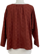 Load image into Gallery viewer, Yaza JACQUARD CREW BLOUSE
