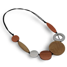 Load image into Gallery viewer, Sylca WOOD PRESLEY BRONZE NECKLACE
