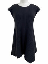 Load image into Gallery viewer, Fenini PLEAT TUNIC TOP - ORIGINALLY $129
