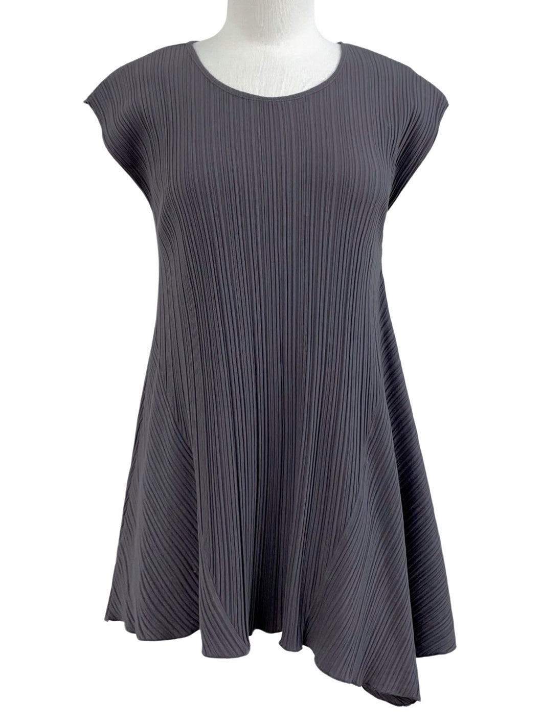 Fenini PLEAT TUNIC TOP - ORIGINALLY $129